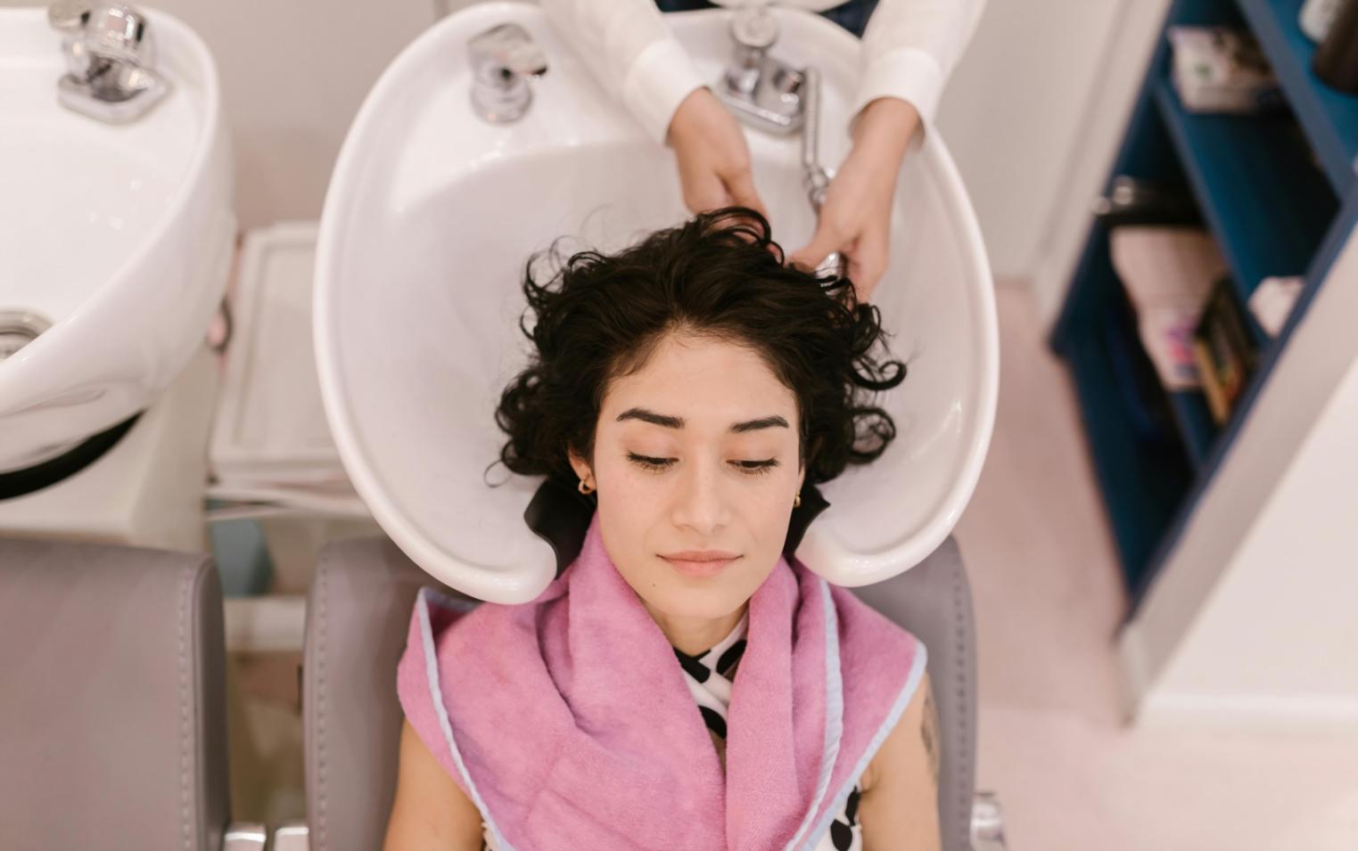 Professionelle Beauty-Werkzeuge und Produkte aus dem Style Starter Kit